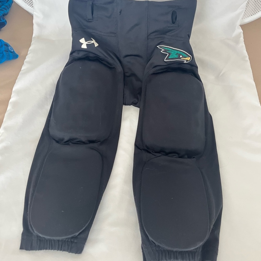 Under Armour GameDay Football Compression Girdle Football padding - Youth Medium